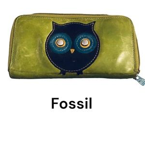 FOSSIL Owl Leather Zip around Wallet
